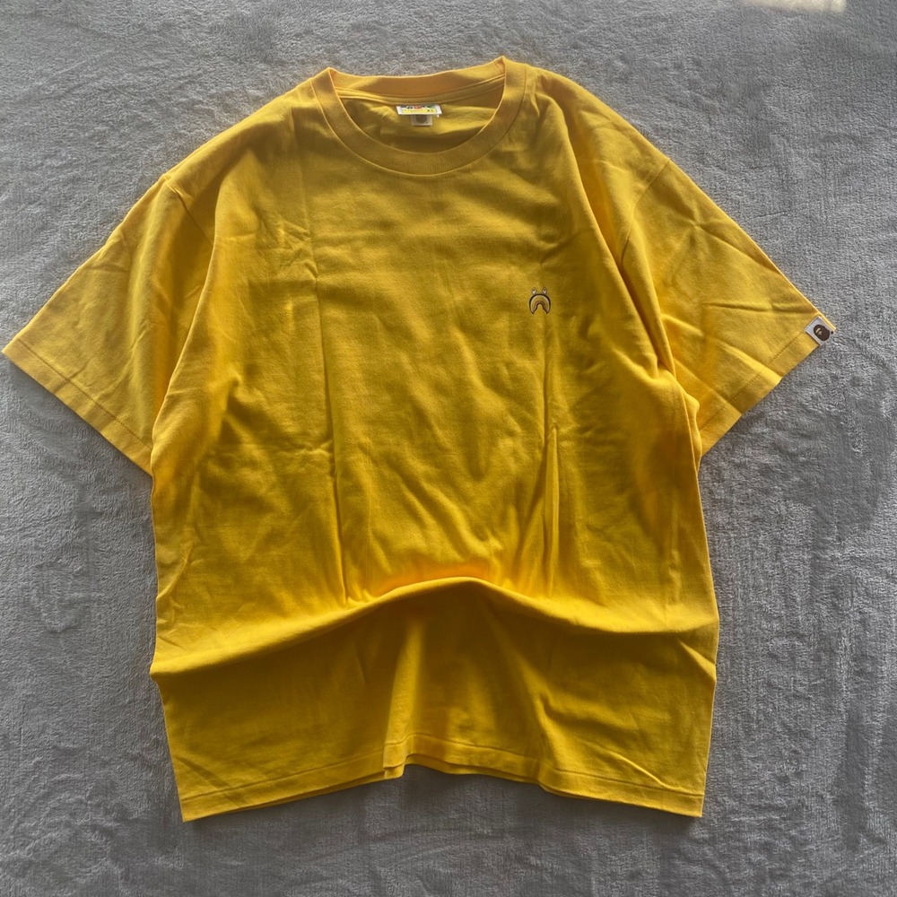 A Bathing Ape BAPE One Point Shark Face PONR Yellow T-Shirt Mens XL